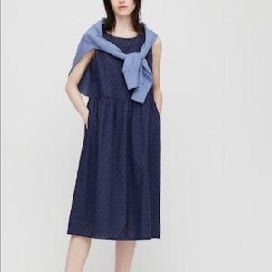 Uniqlo light cotton sleeveless midi dress